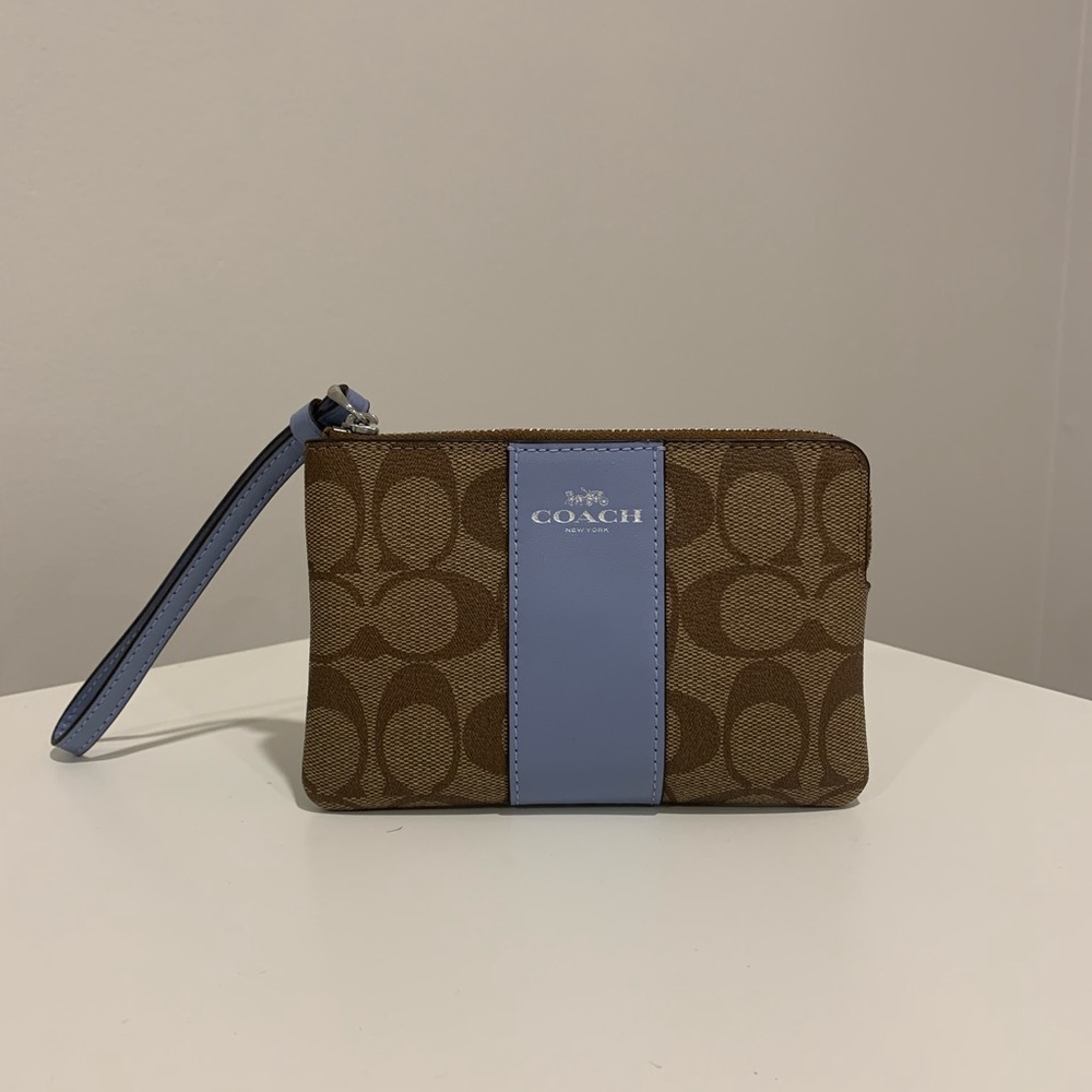 New Coach Wallet